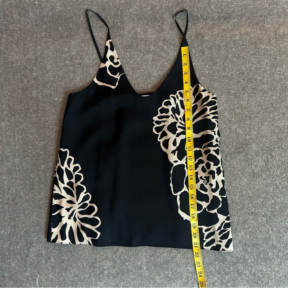 NWOT Tibi Women’s Floral Silk Cami, Size 4. - Picture 8 of 8